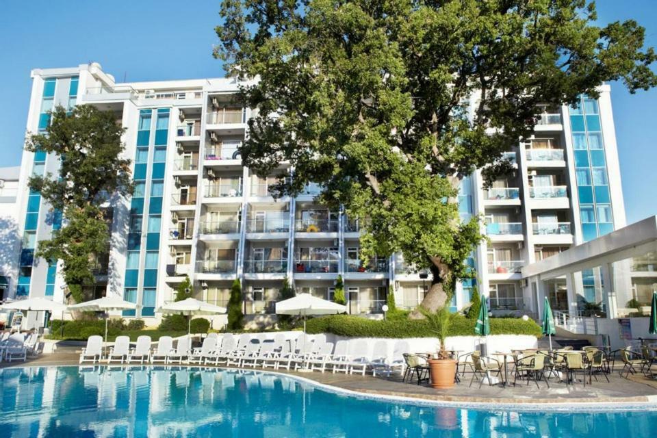 Green Park Hotel Golden Sands Exterior photo